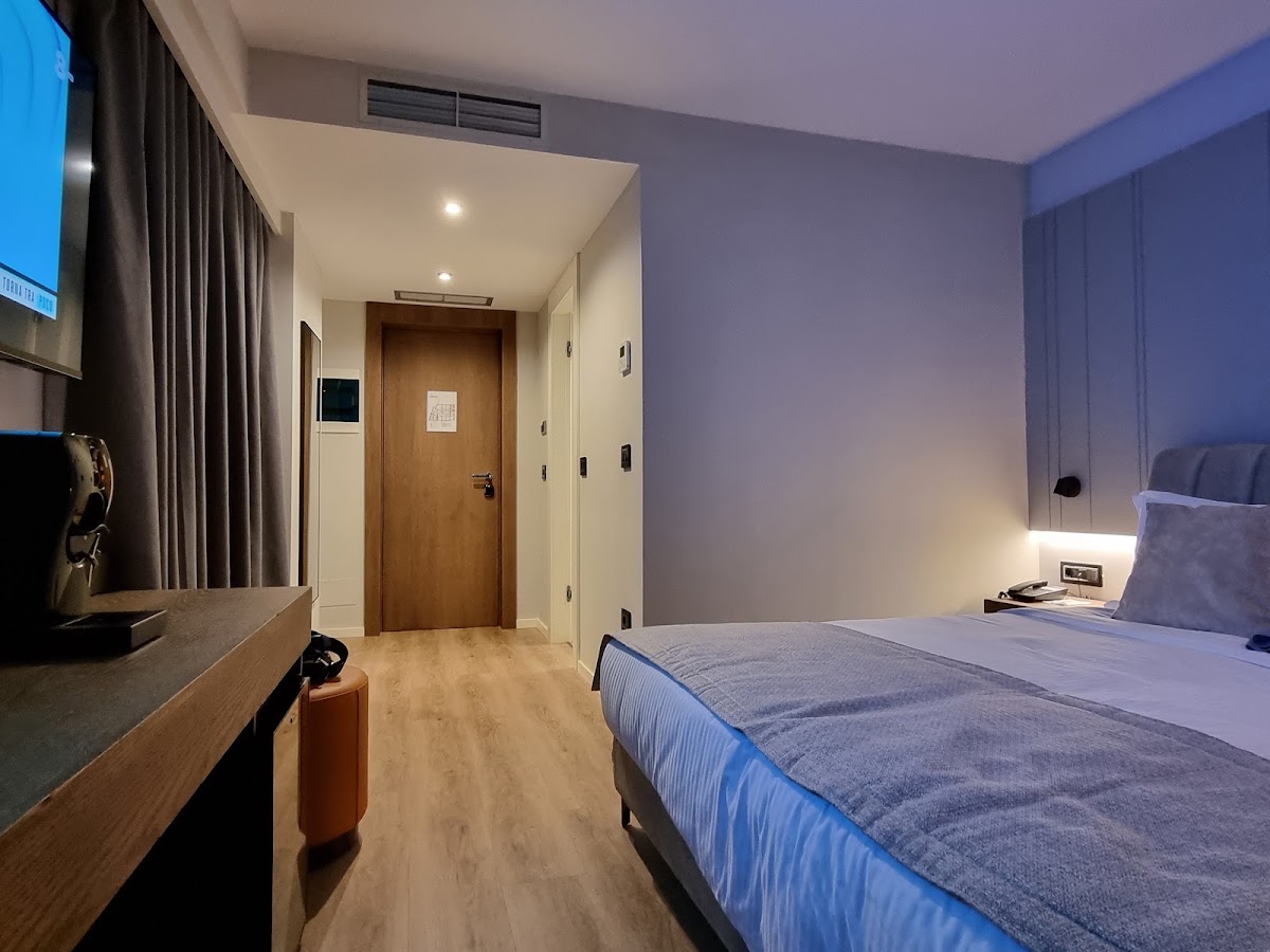 Hotel Elisa Tirana, Affiliated by Meliá