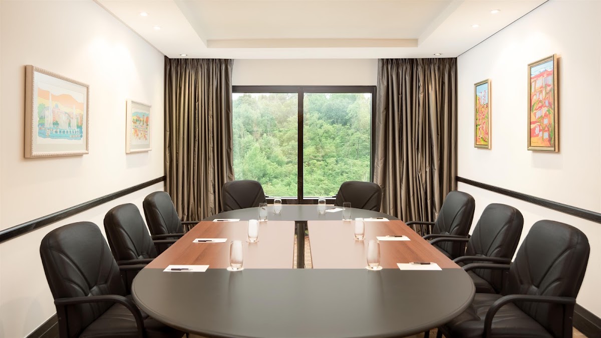 MAK Hotel Tirana