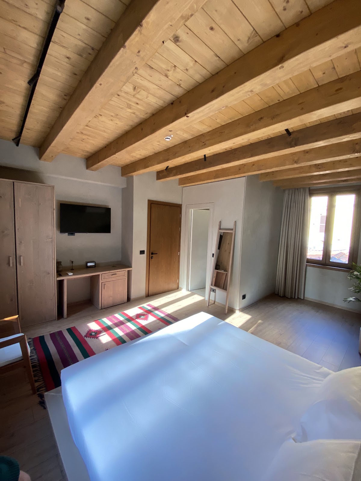 Faces & Places Boutique Hotel