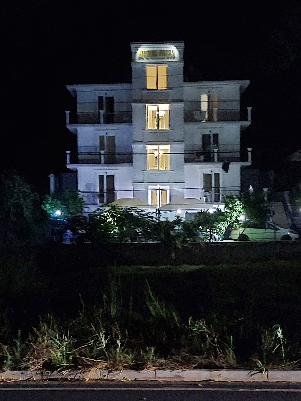 Hotel FAMA, Durrës
