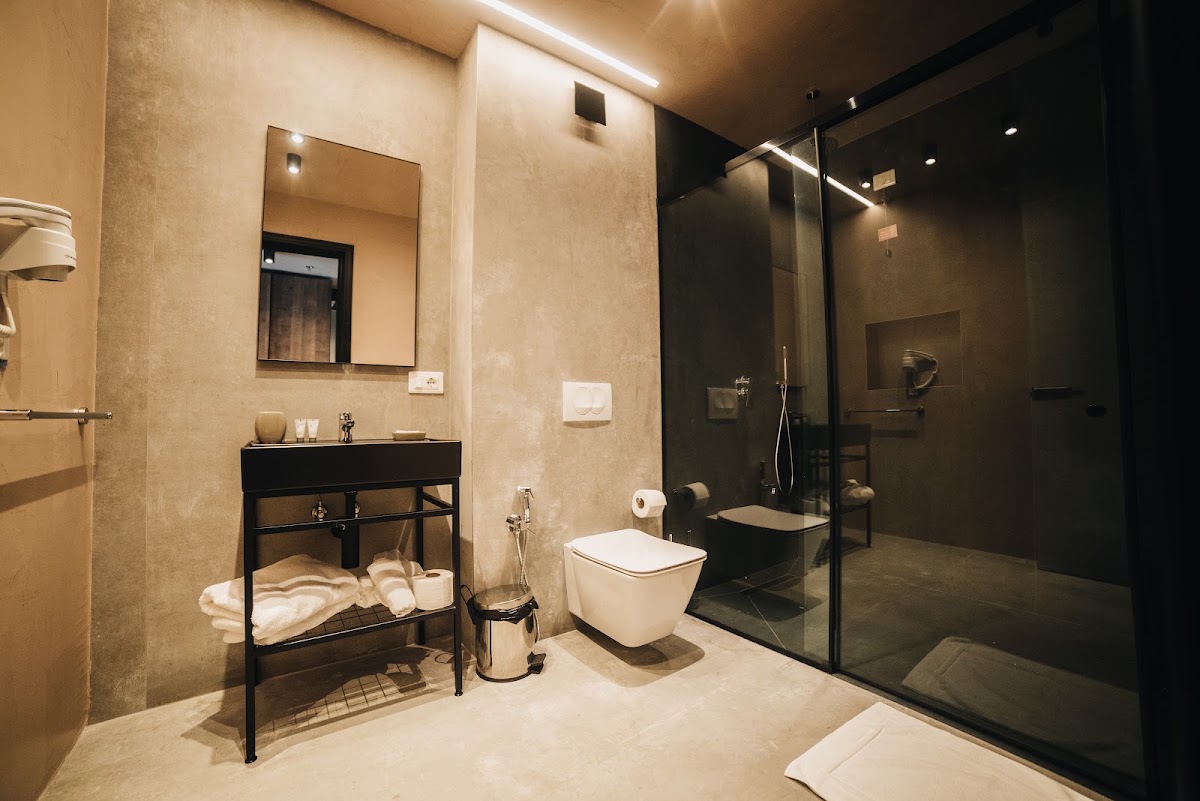 Amr Hotel