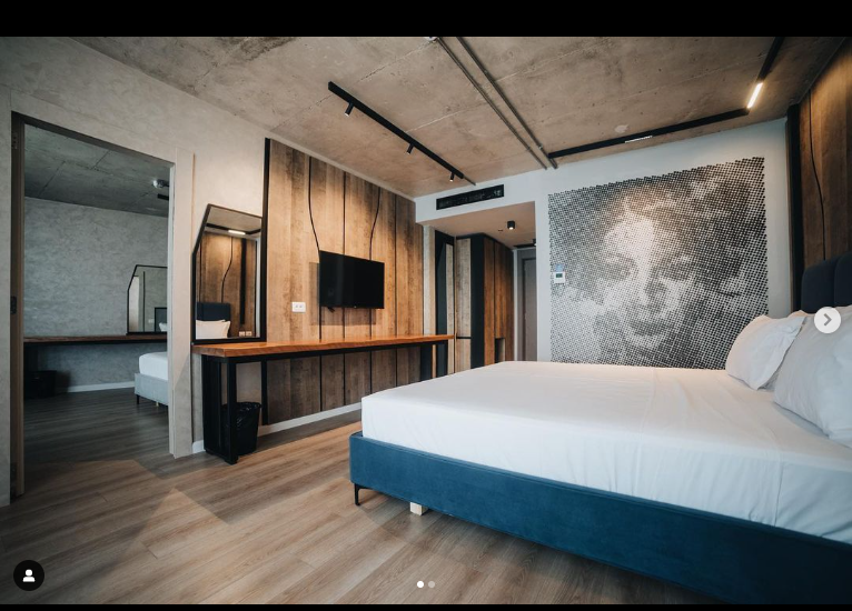 Amr Hotel