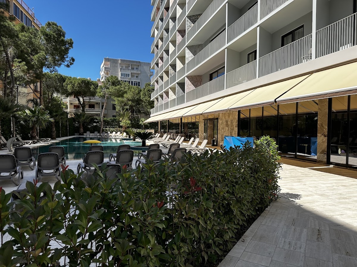 Durrës Bay Hotel