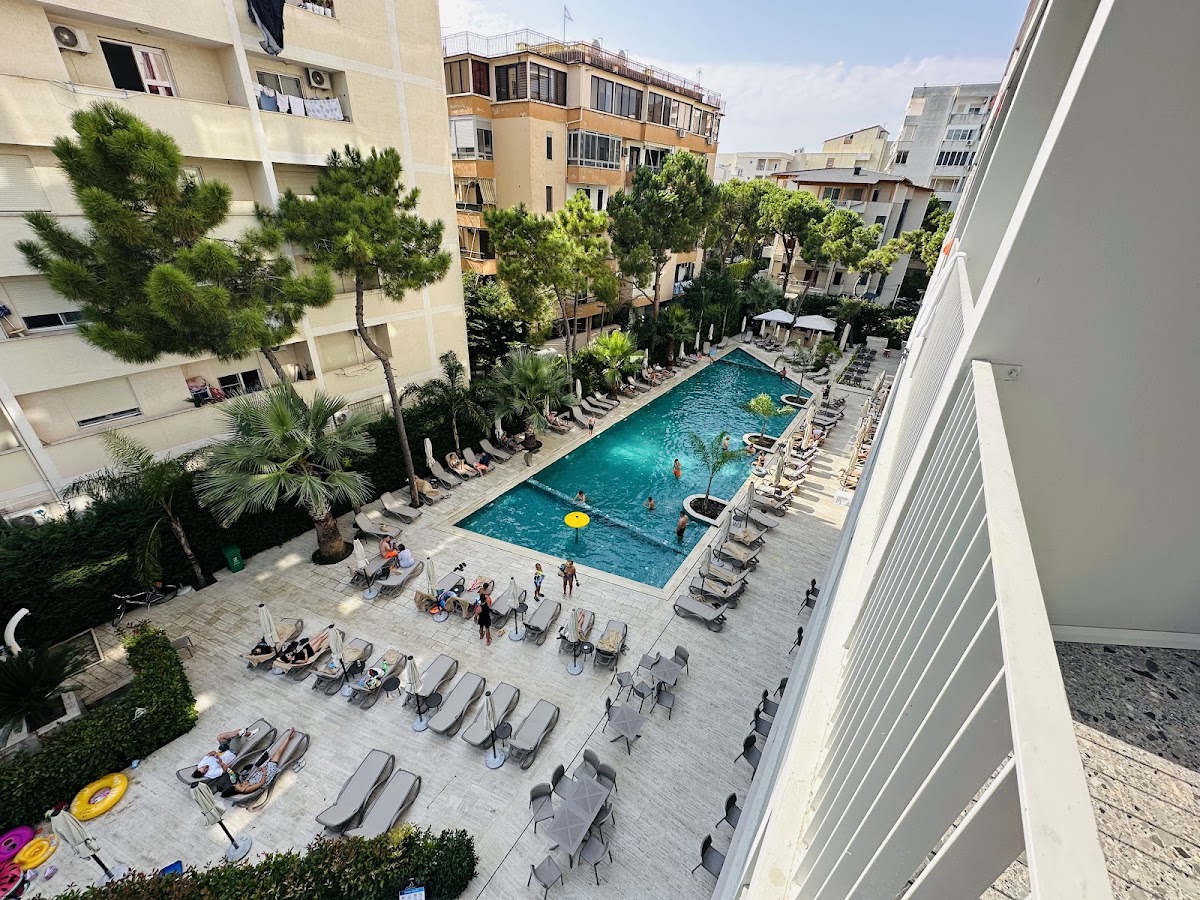 Durrës Bay Hotel