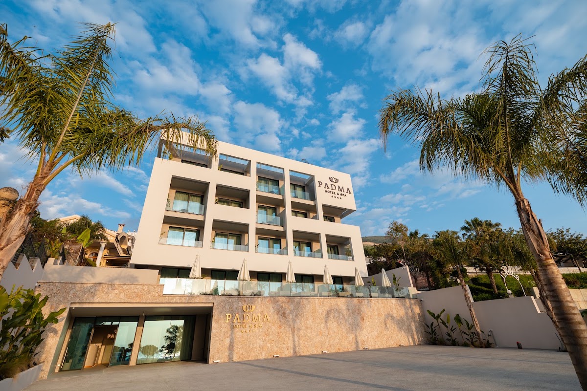 PADMA Hotel