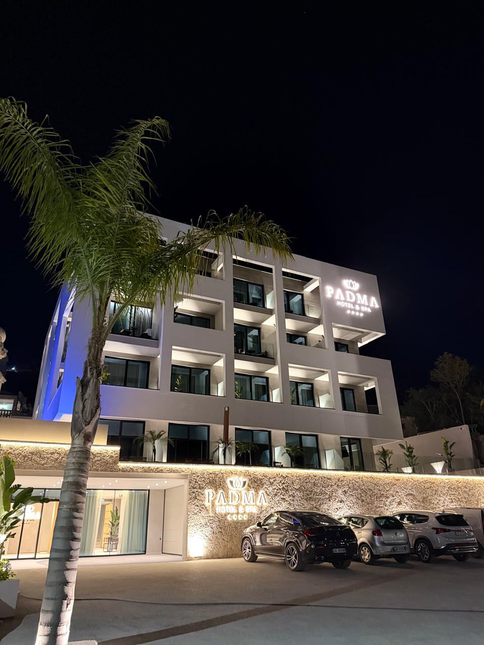 PADMA Hotel