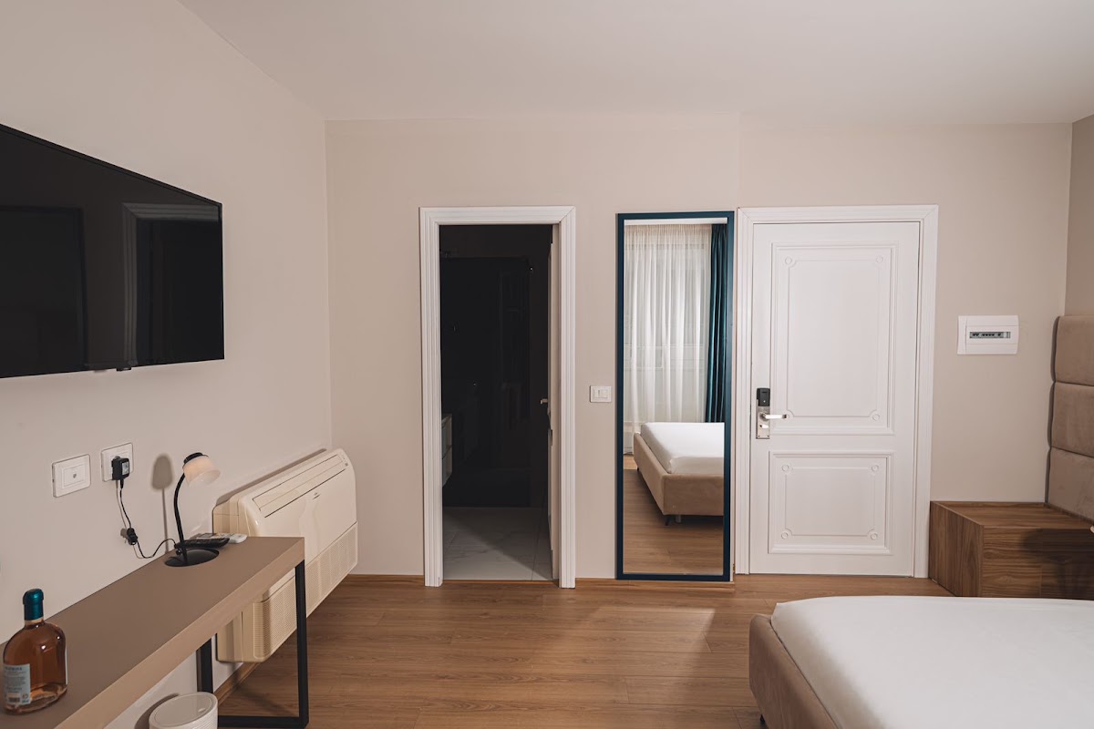 Grand Mirage Hotel Vlore