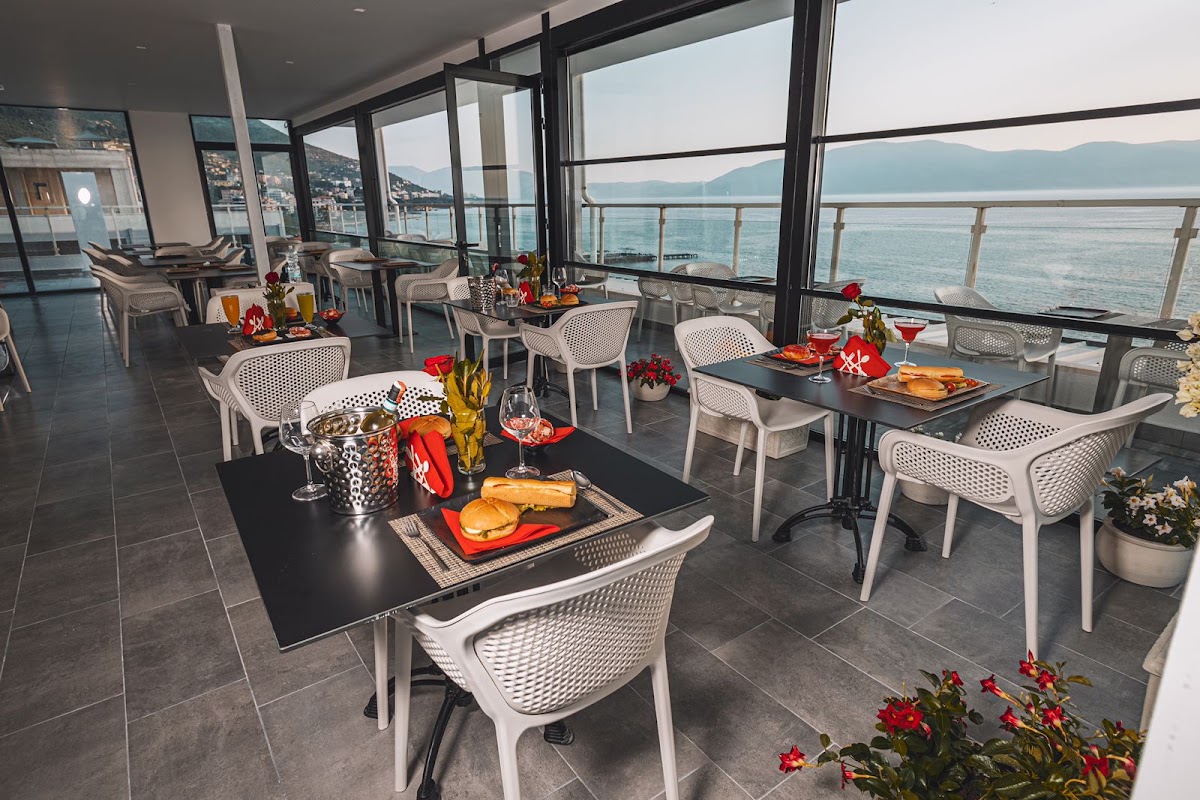Grand Mirage Hotel Vlore