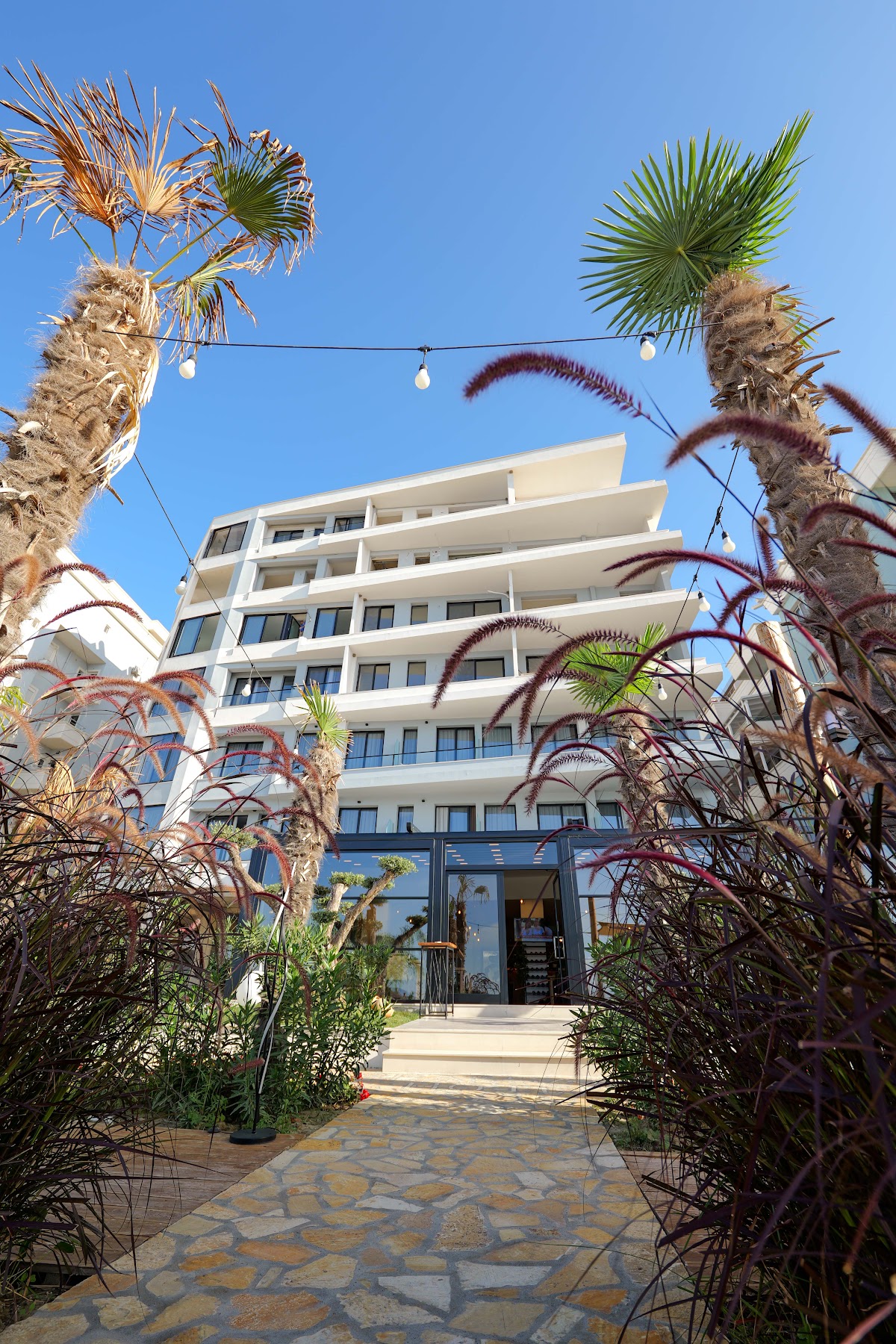 Sea & Sand Hotel, Vlore