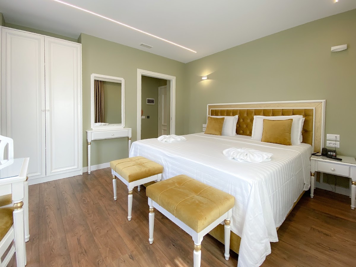 The Red Bricks Hotel