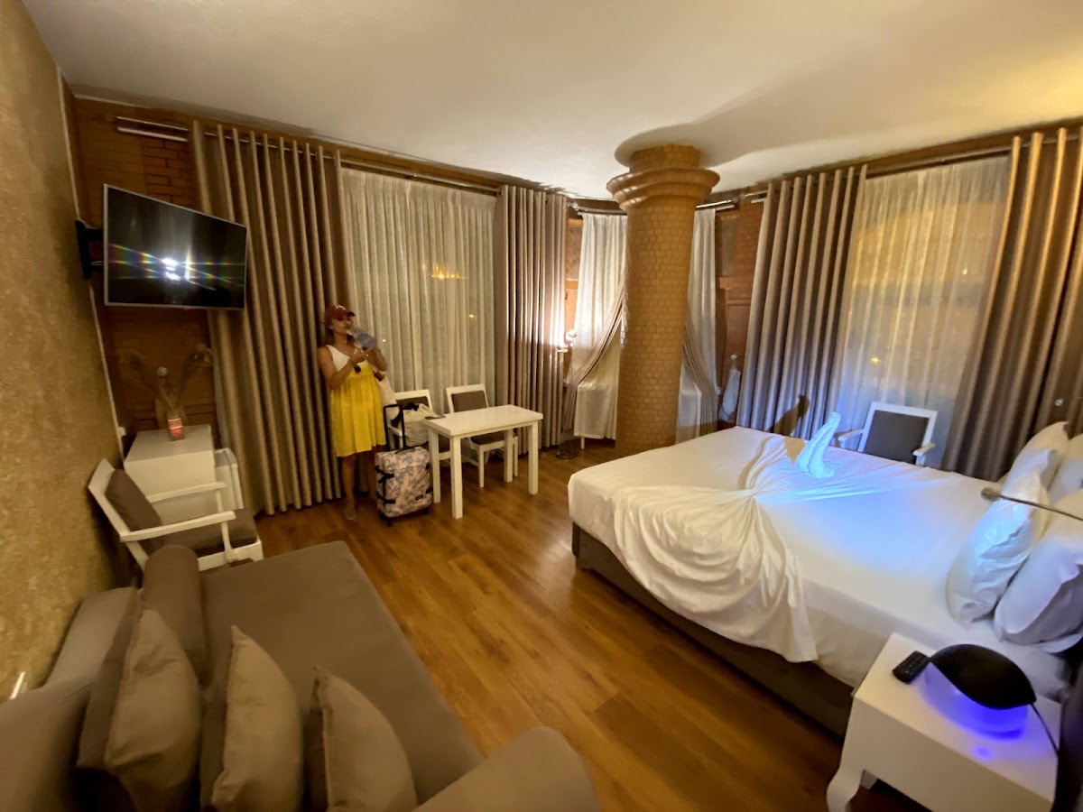 The Red Bricks Hotel