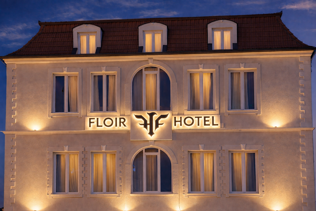 Floir Hotel