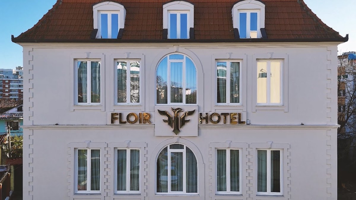 Floir Hotel