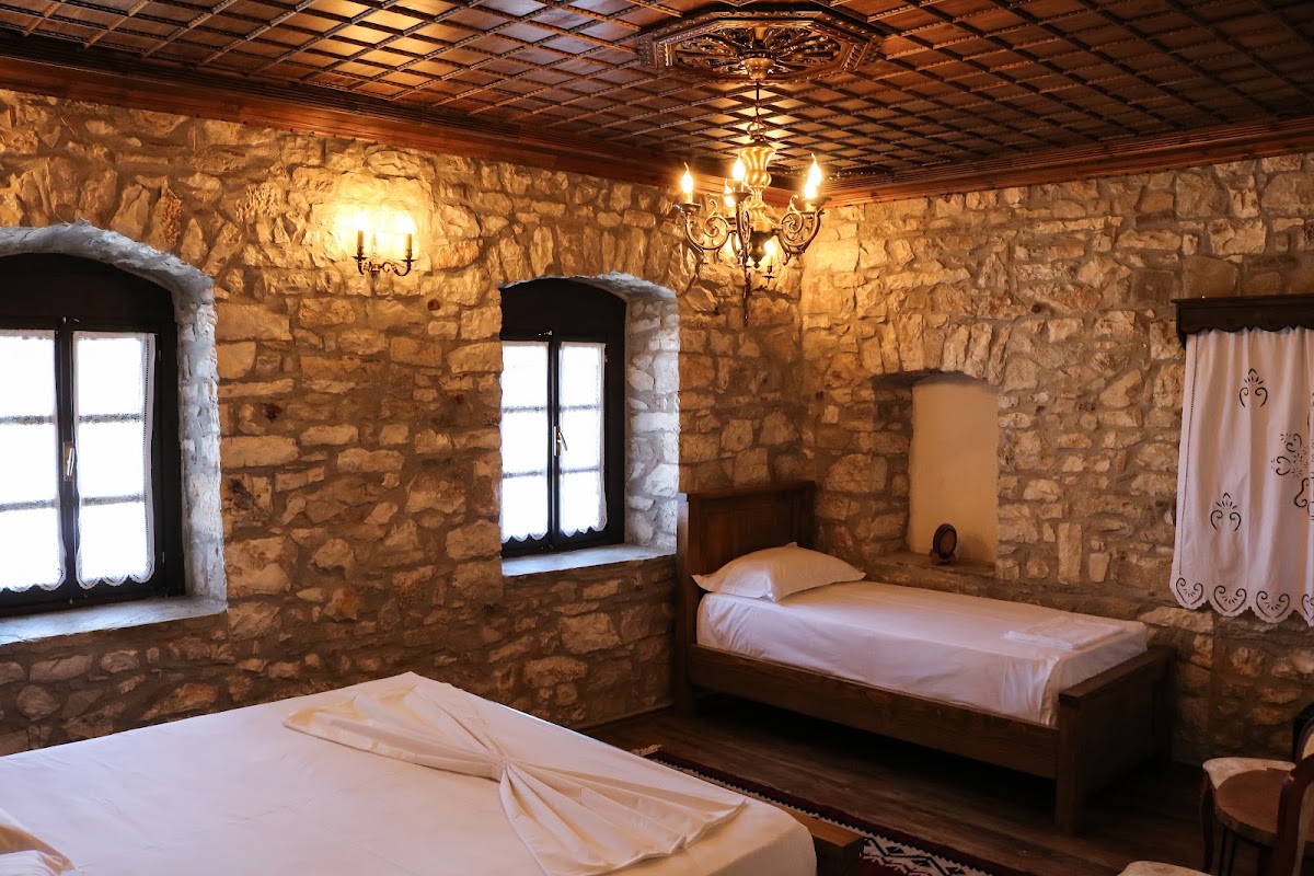 berati castle hotel & restaurant