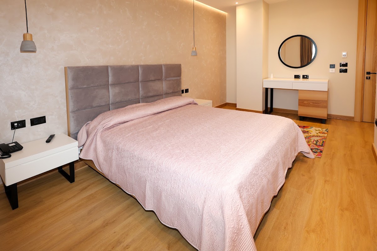 Hotel & Restaurant Grand White City Berat Albania