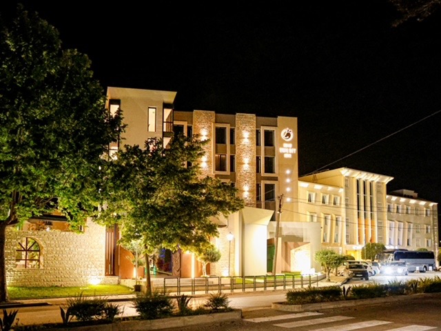 Hotel & Restaurant Grand White City Berat Albania