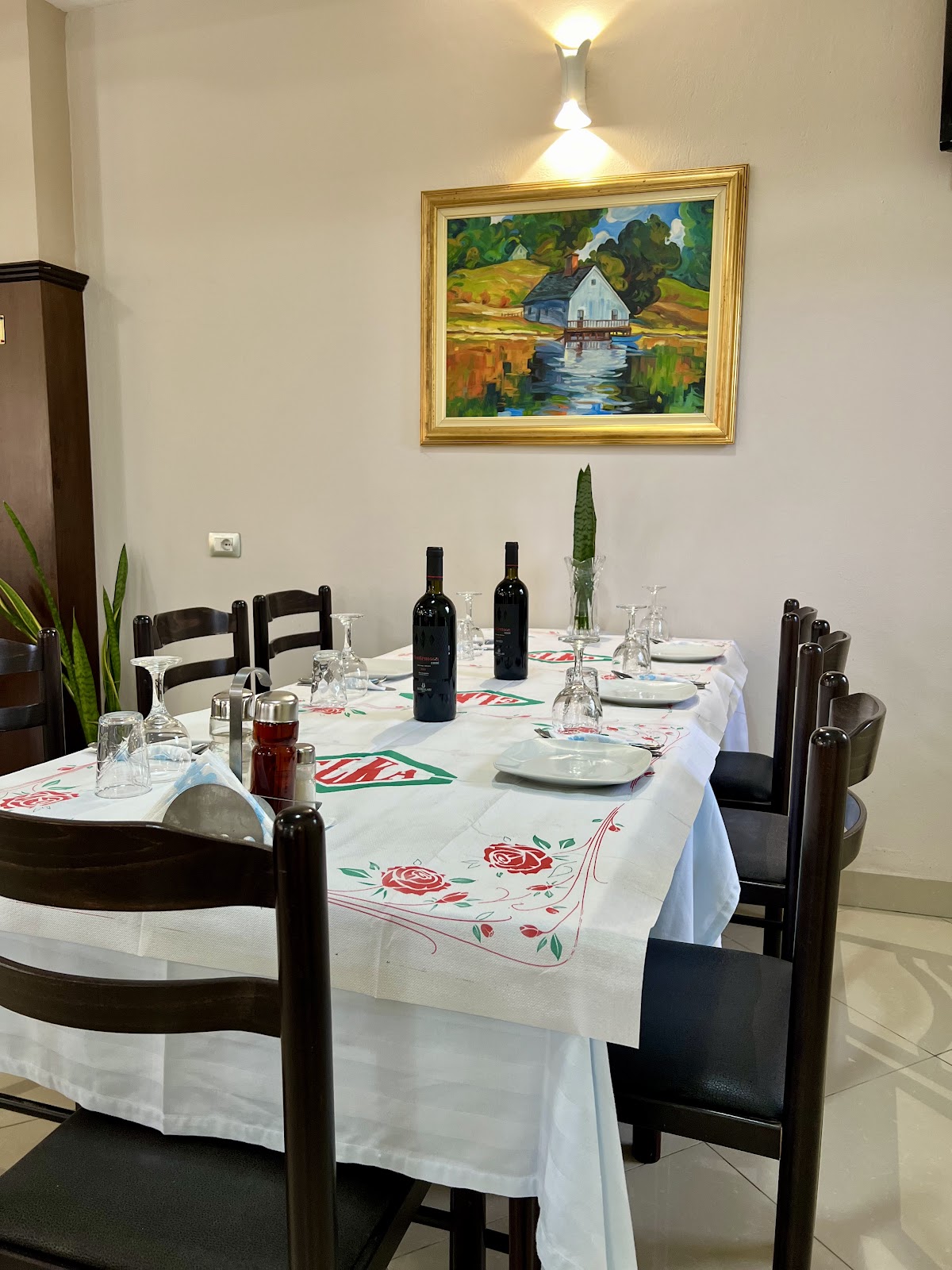 Villa Niku Berat