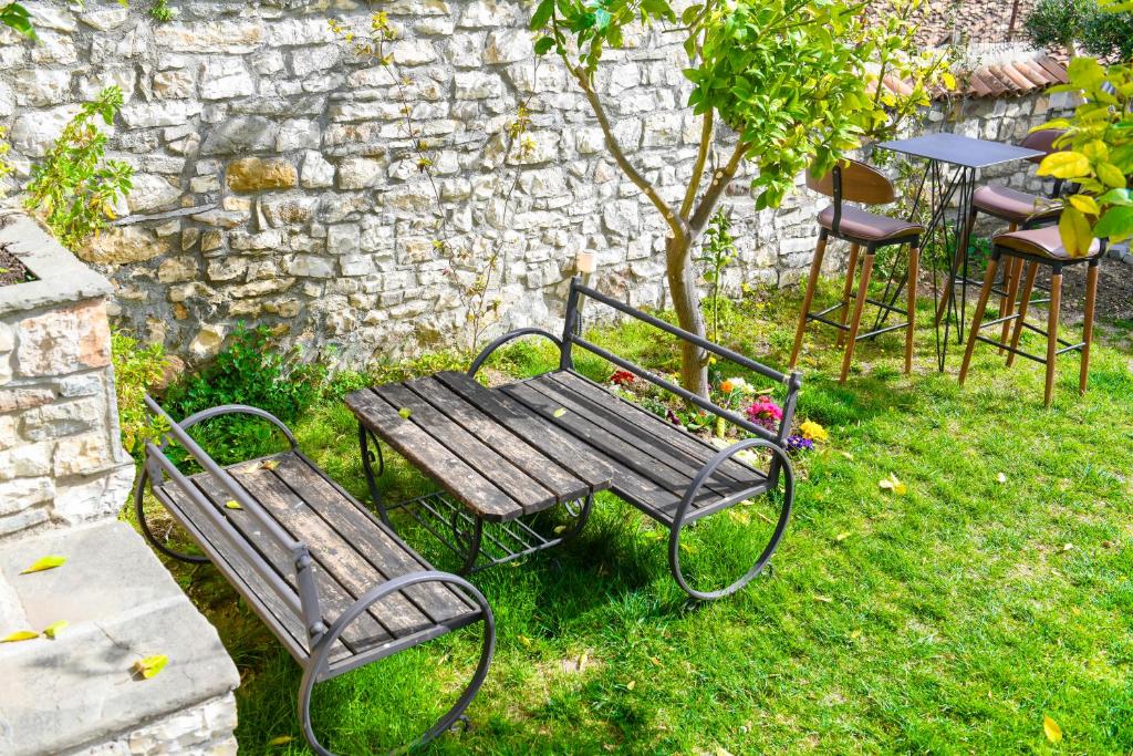 Villa Elmar Hotel & Restaurant, Berat