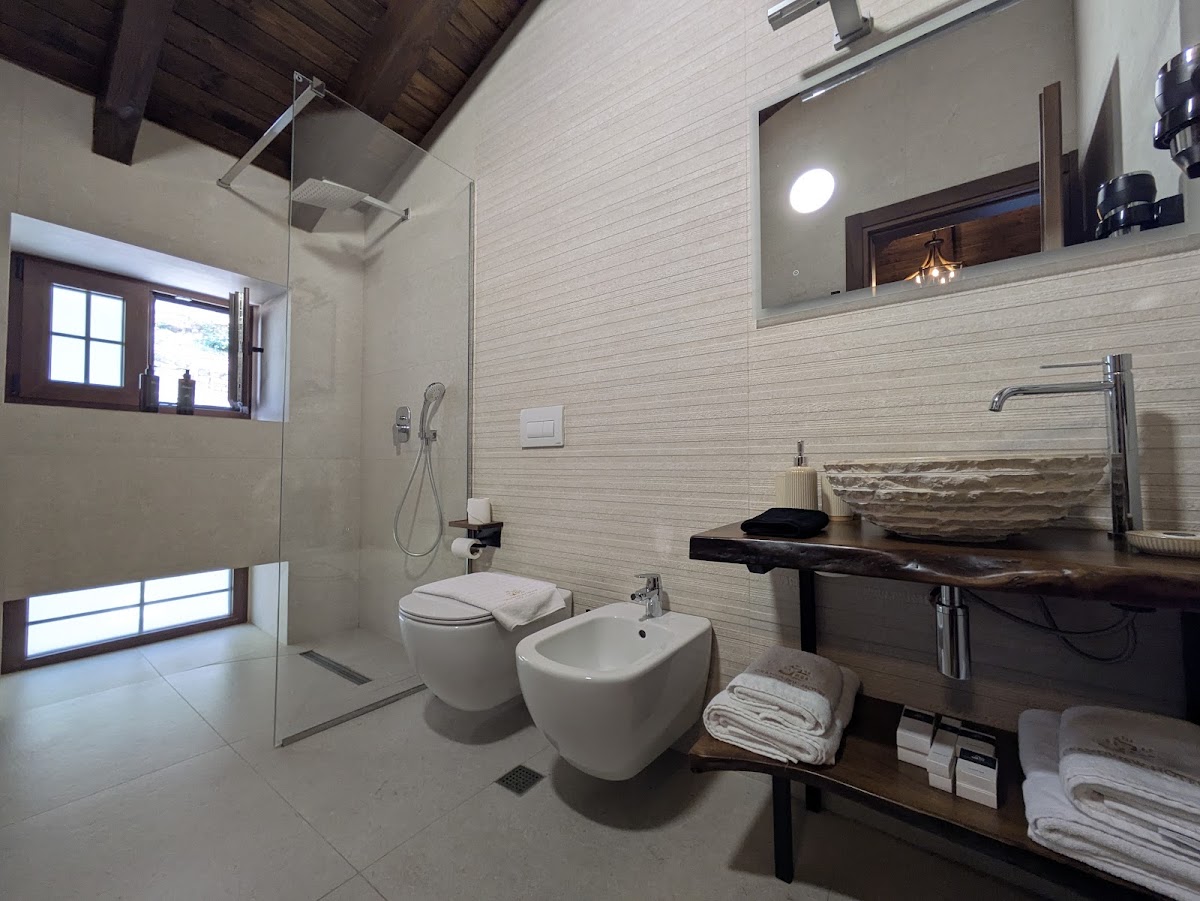 GrandView Hotel, Berat
