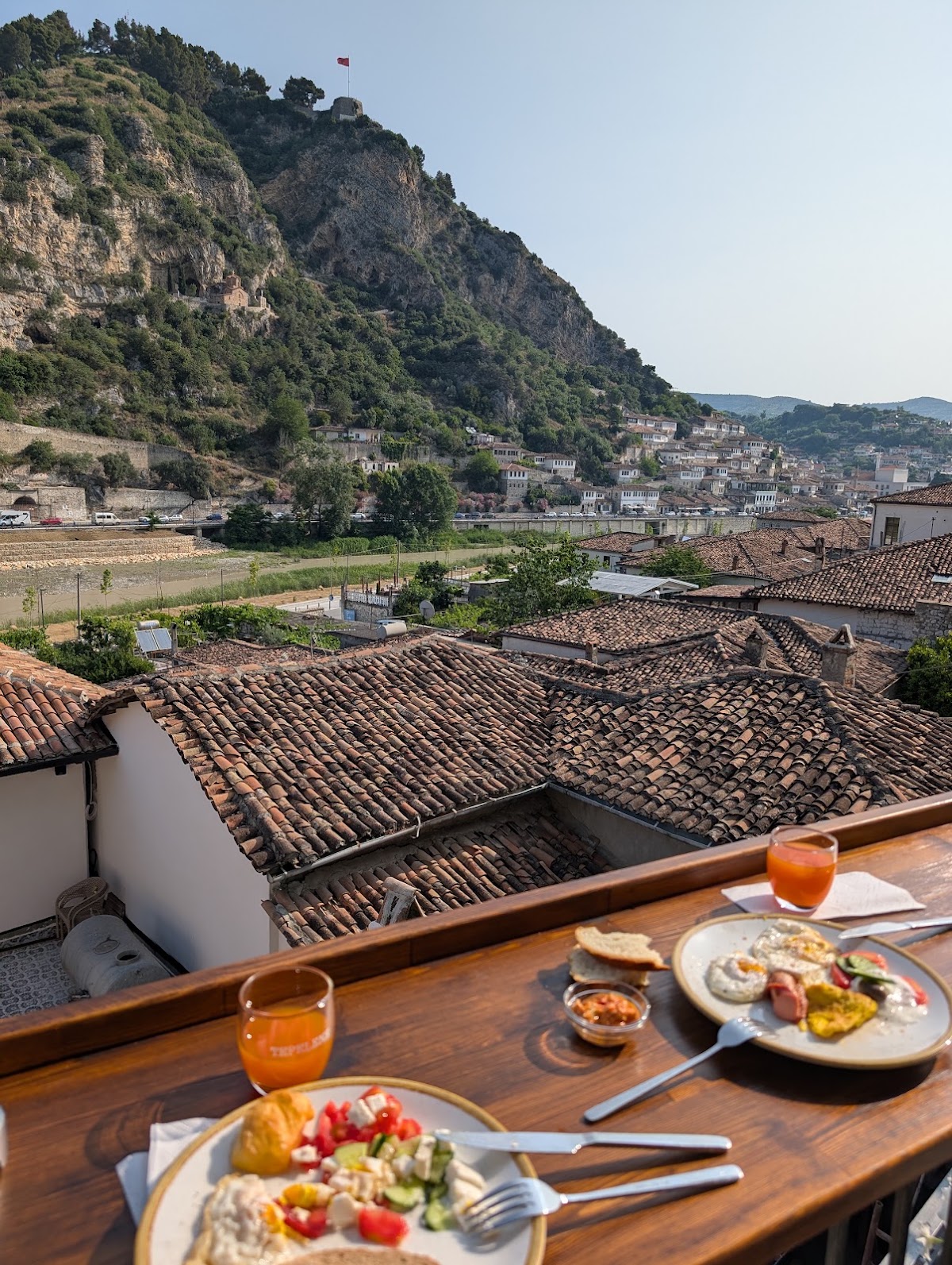 GrandView Hotel, Berat