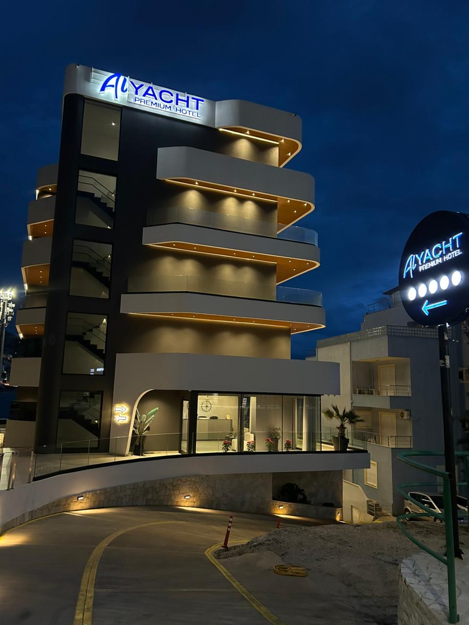 AlYACHT PREMIUM HOTEL