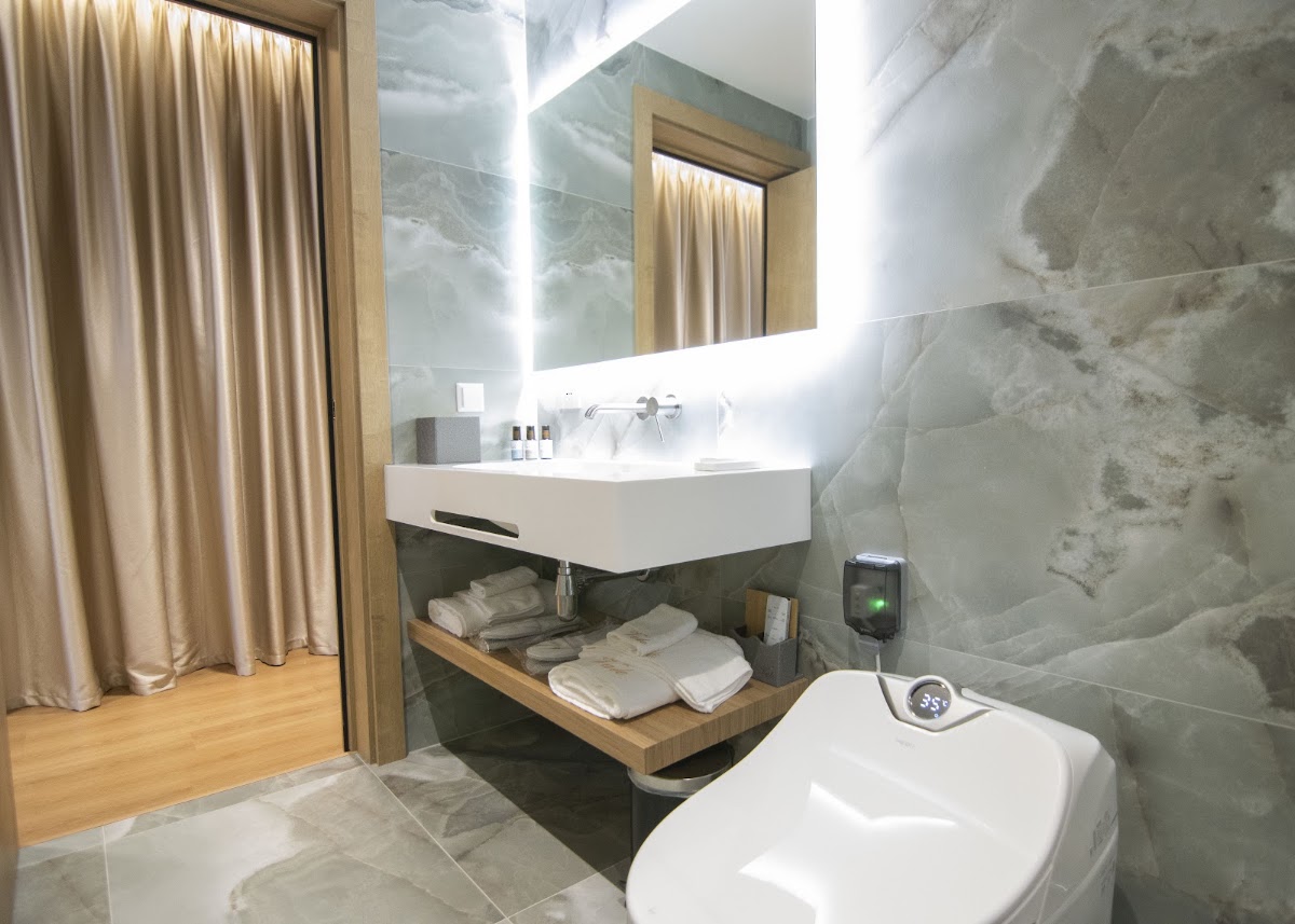 Vale Hotel Sarande