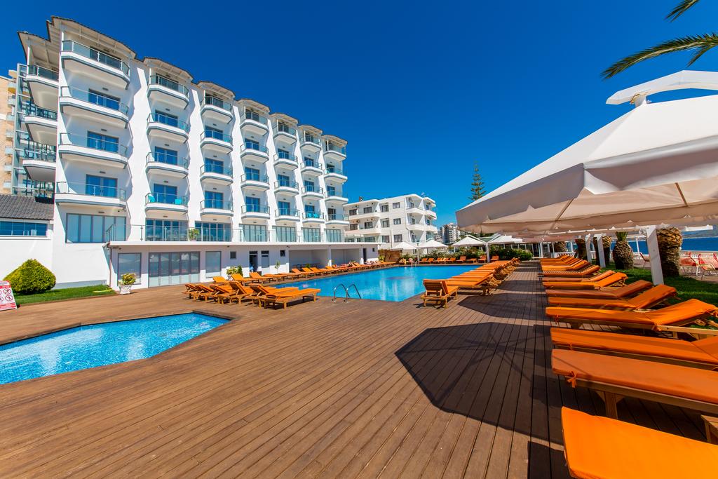 Saranda Palace