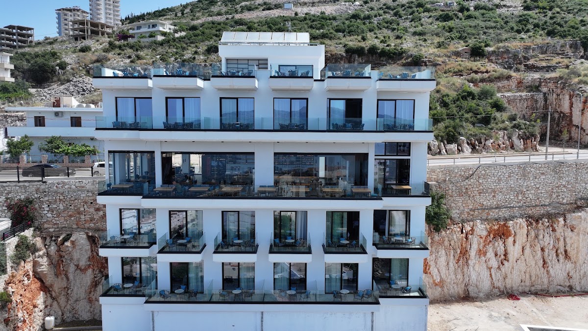 Litan Hotel