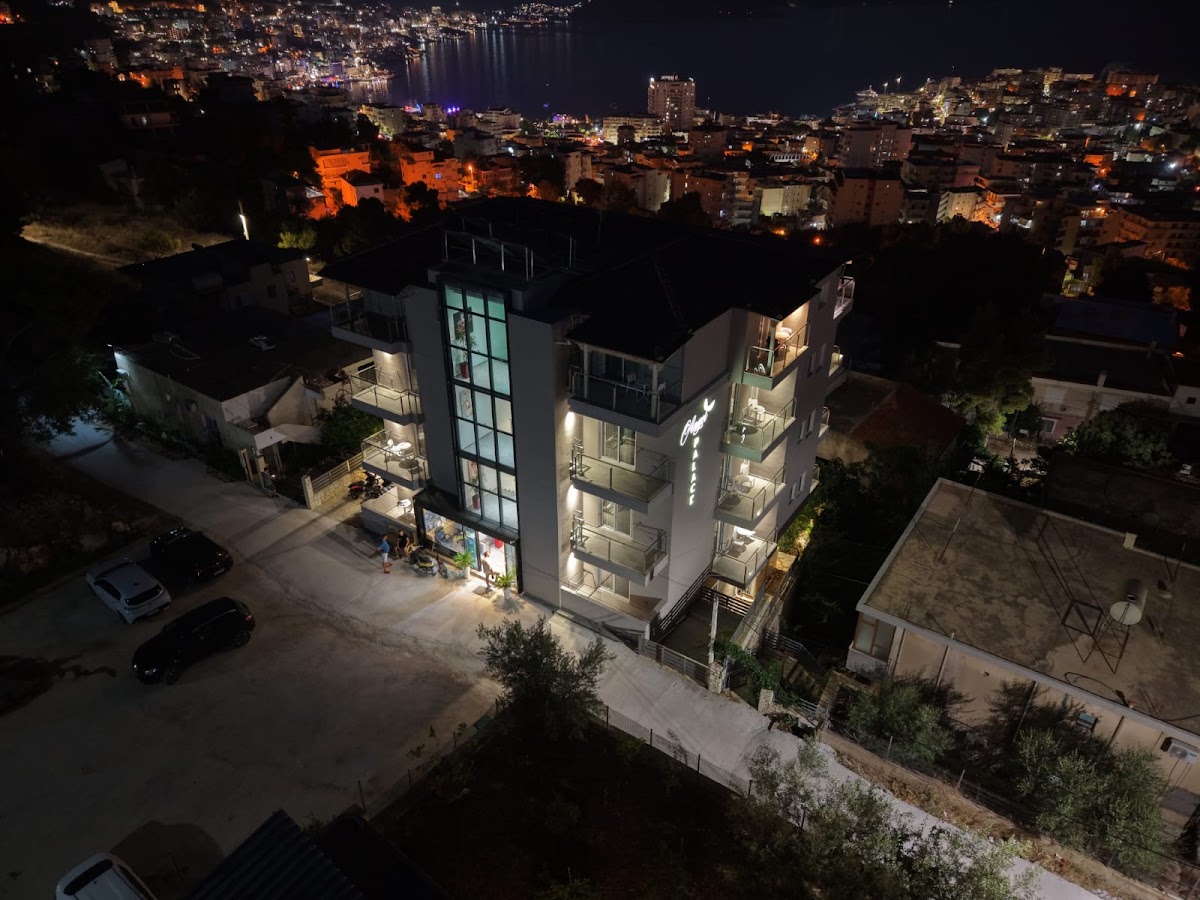 Angel Saranda Palace, Sarande