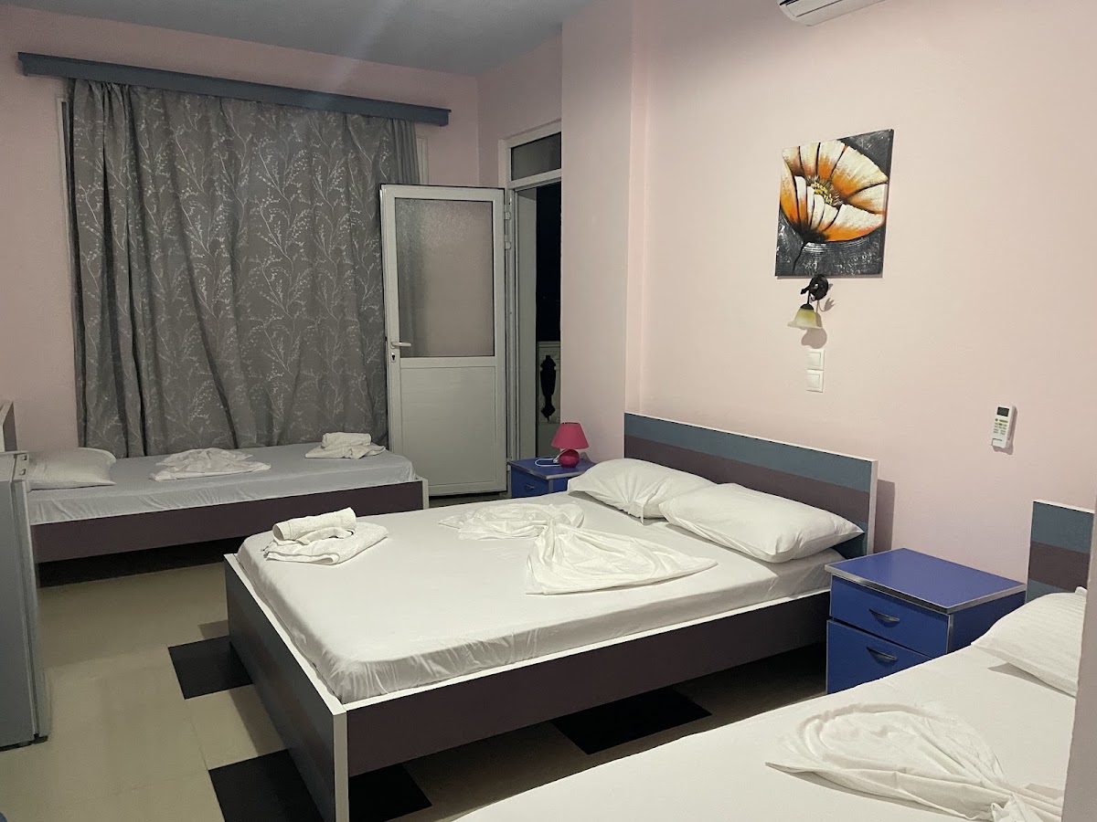 Kalemi's Beachside Hotel Sarande
