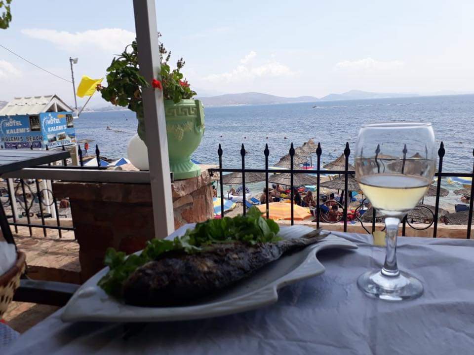 Kalemi's Beachside Hotel Sarande