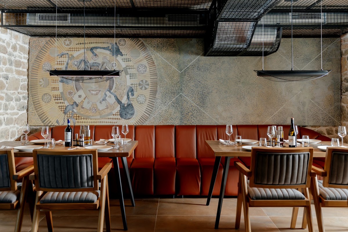 Vintage Boutique Hotel Restaurant