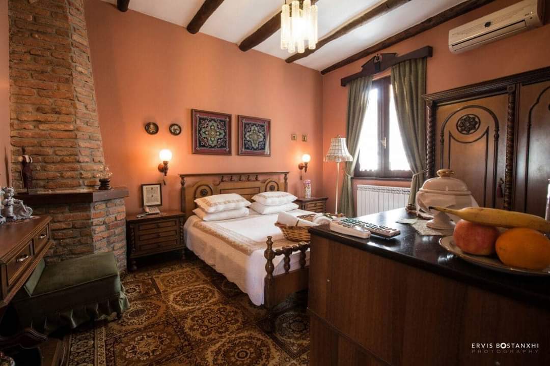 Hotel Bujtina e Bardhë