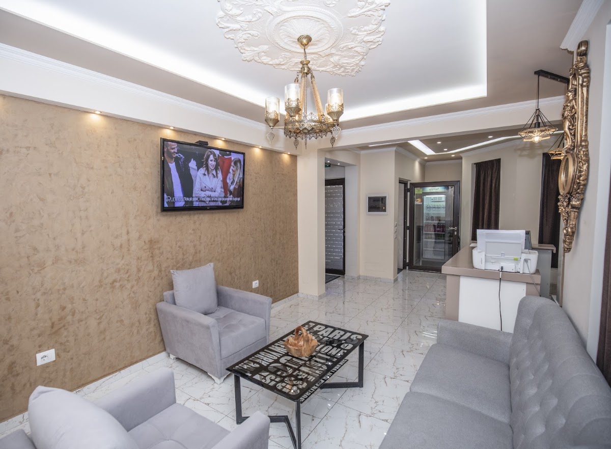 Hotel Pazari & Apartments