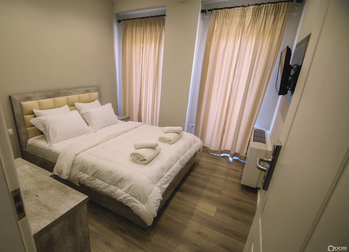 Hotel Pazari & Apartments