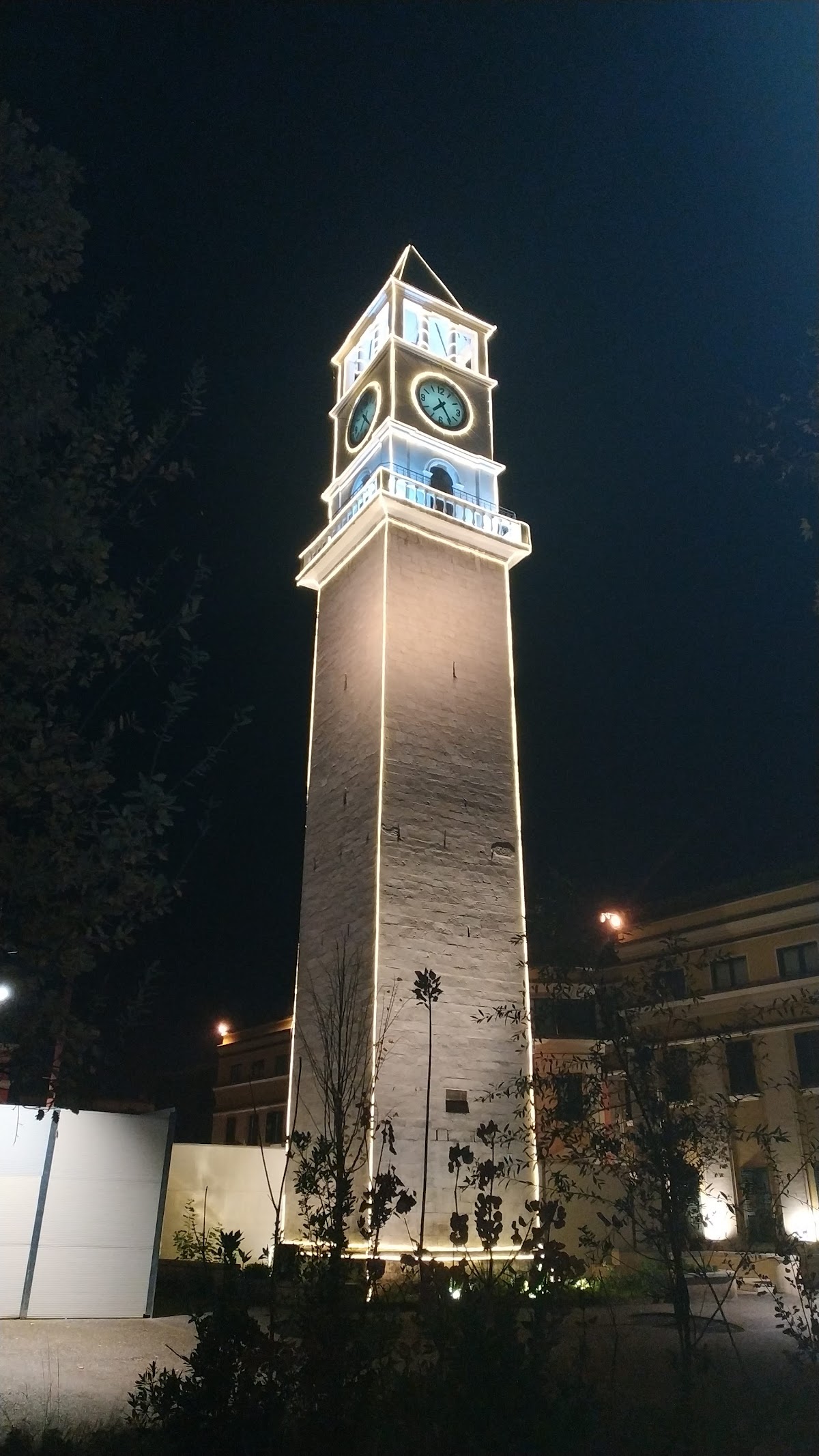 Skanderbeg Square