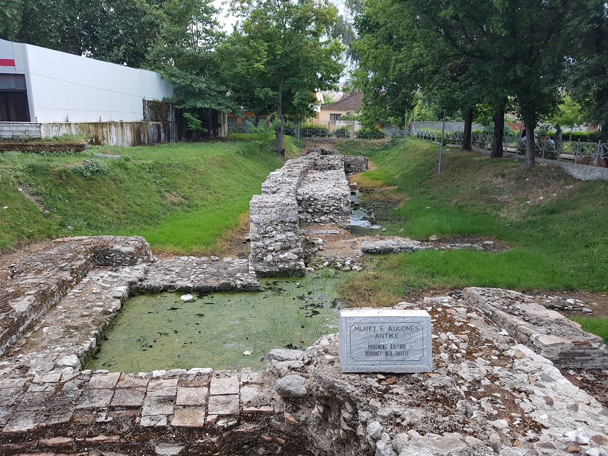 Independence Monument