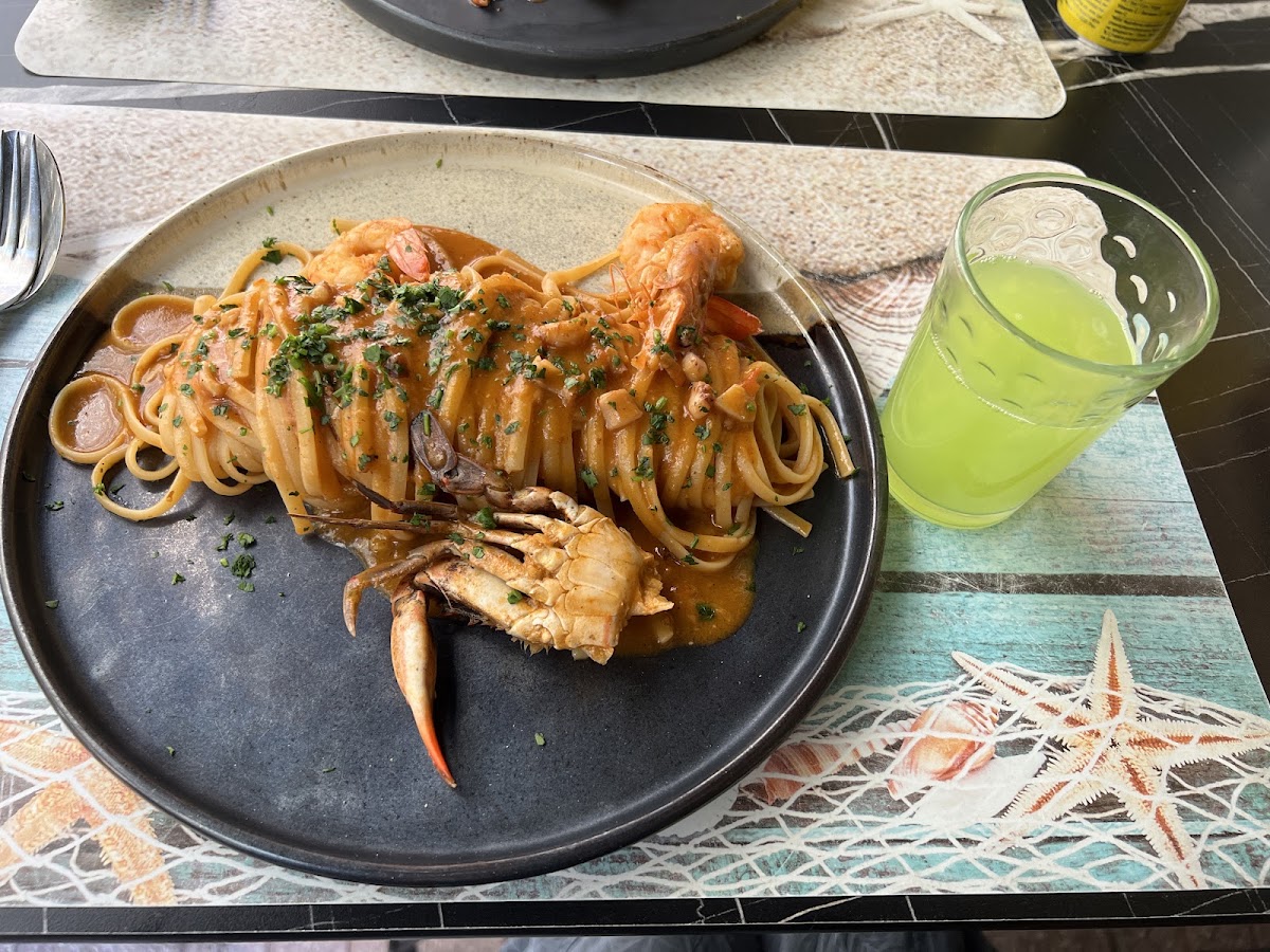 Makamona Restaurant