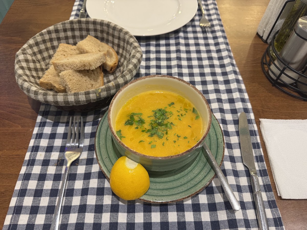 Makamona Restaurant