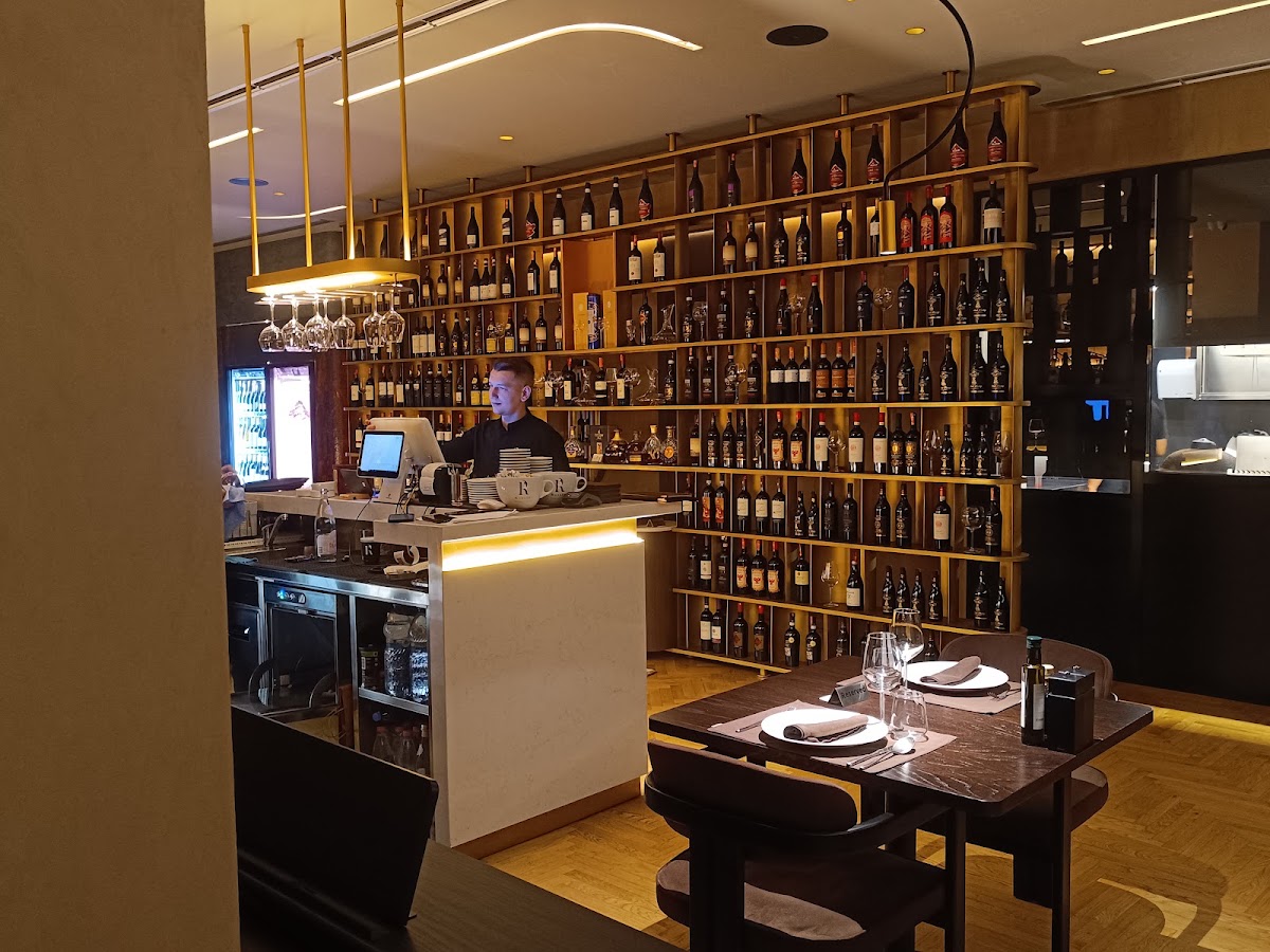 Rossini Restaurant Tirana