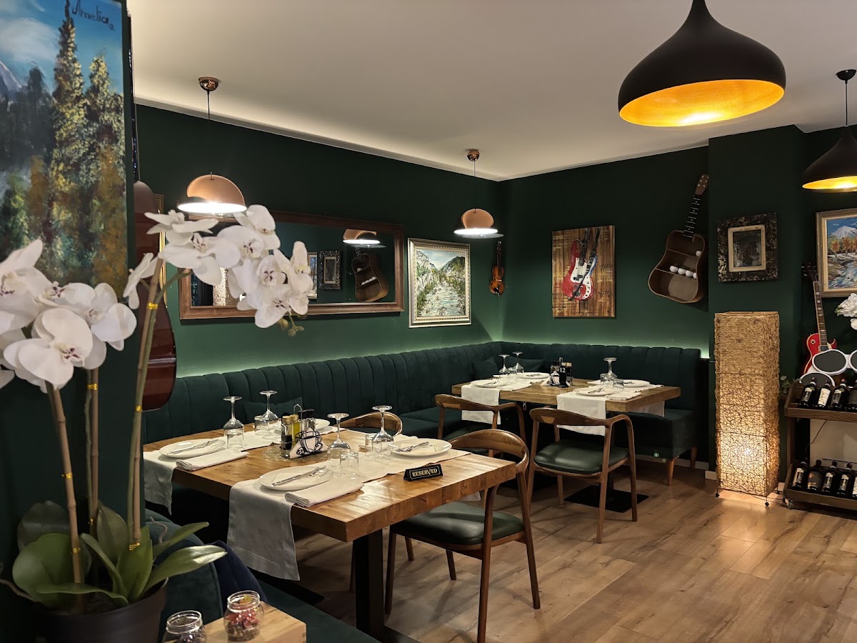 Fresh Garden Restaurant