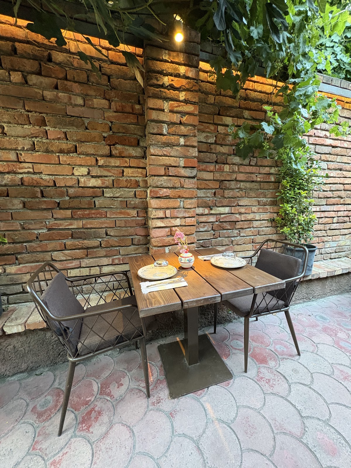 Jarna Traditional Restaurant