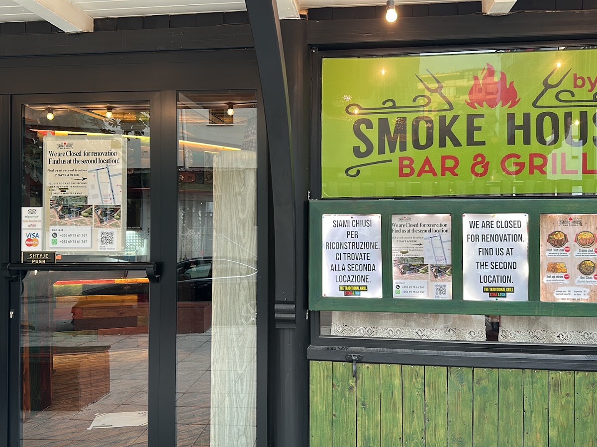 Smoke House Bar & Grill