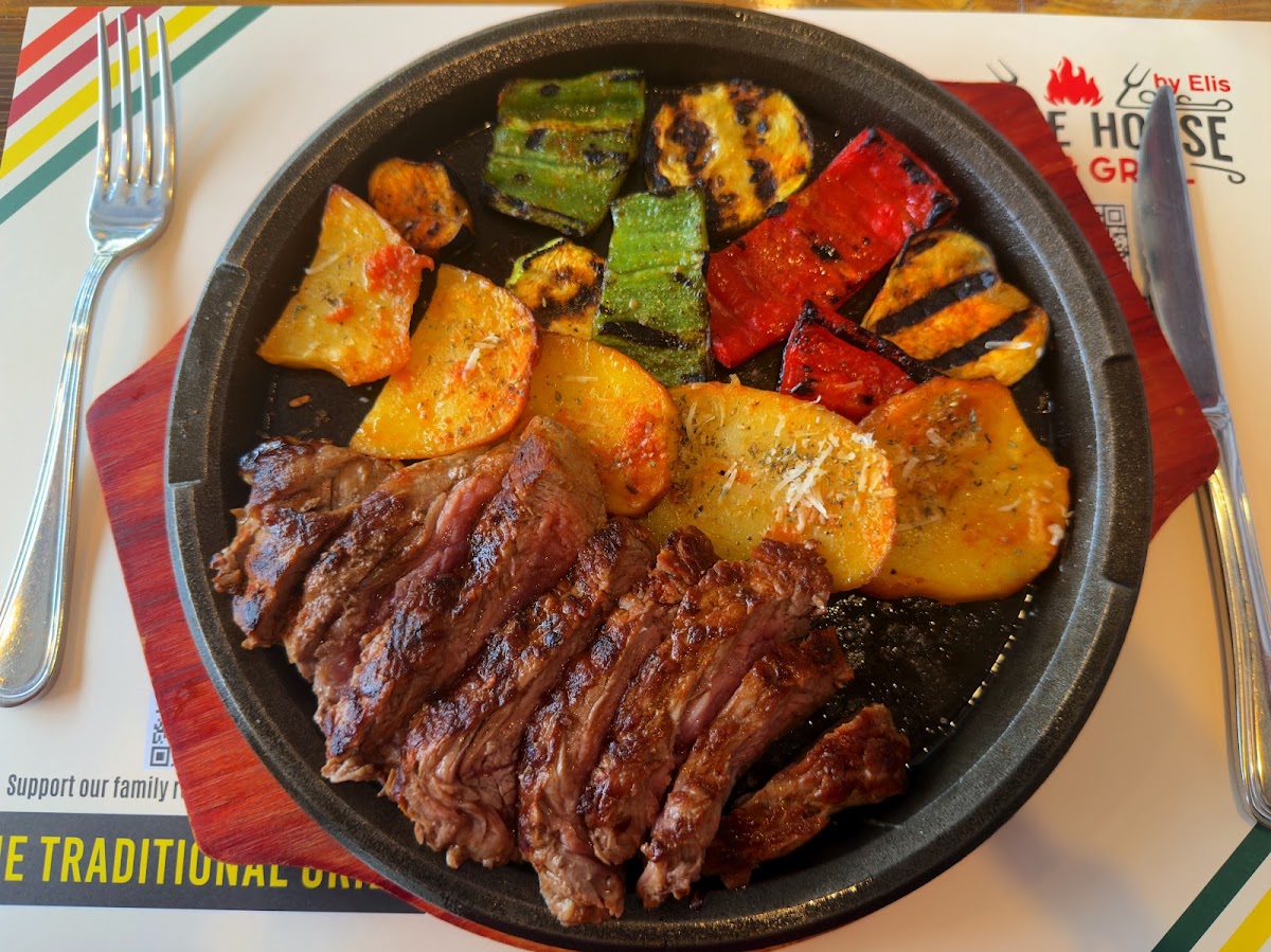 Smoke House Bar & Grill