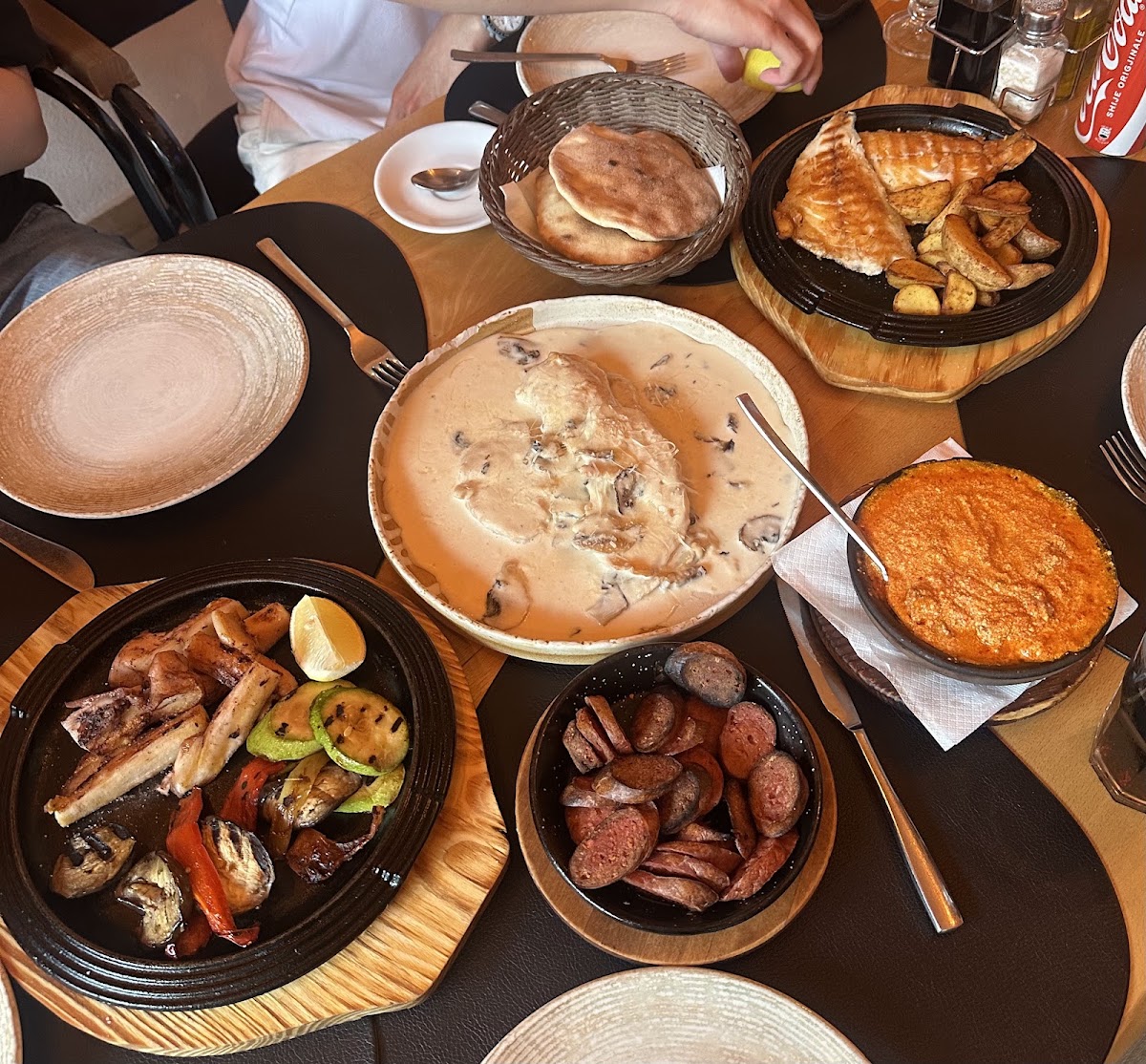 Capital Restaurant Piceri