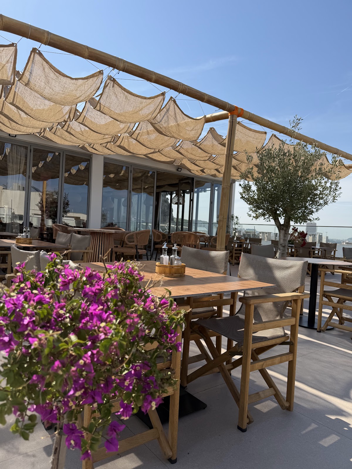 SKY ROOFTOP RESTOLOUNGE & TRADITIONAL