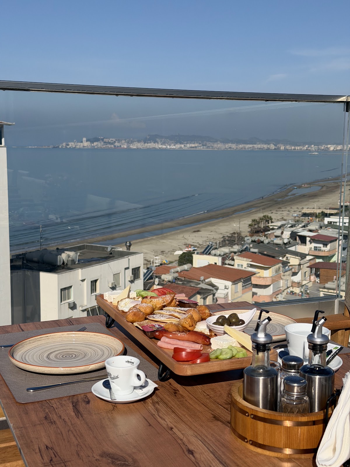 SKY ROOFTOP RESTOLOUNGE & TRADITIONAL