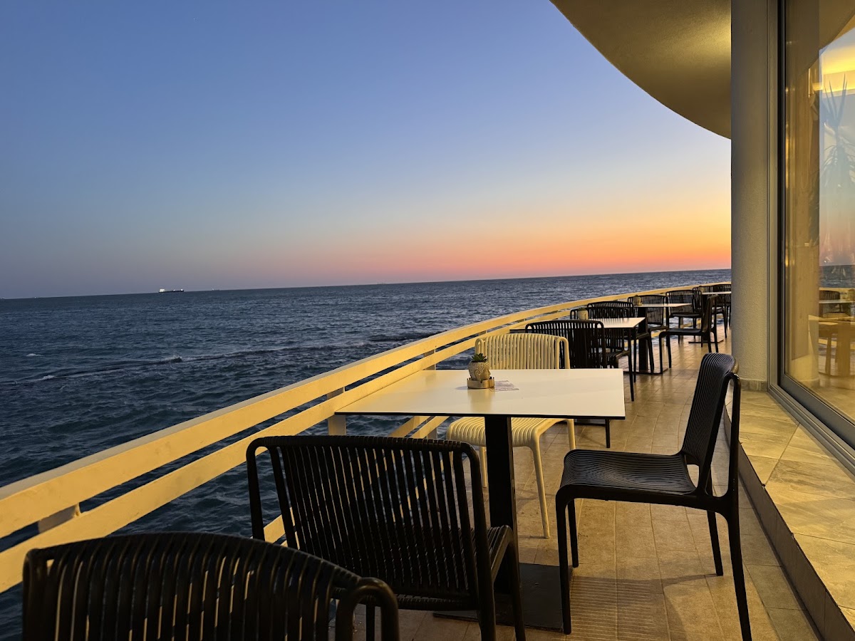 Ventus Harbor Restaurant