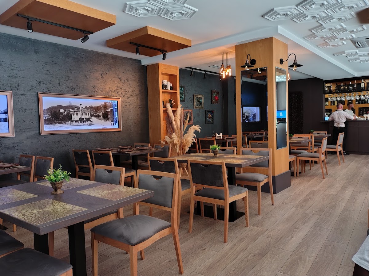 Vila Brais Albanian & Italian Cuisine