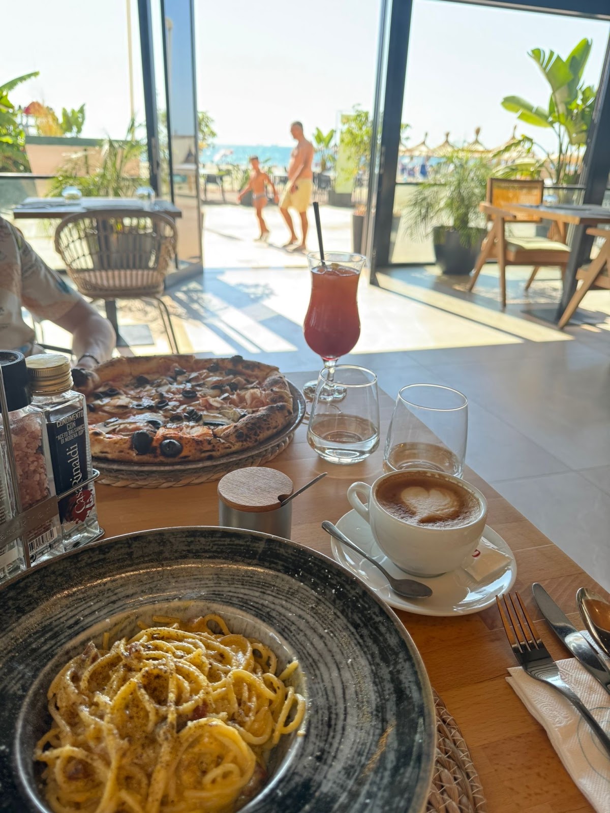Zena Seaside Restaurant Traditional & Mediterranean Cuisine